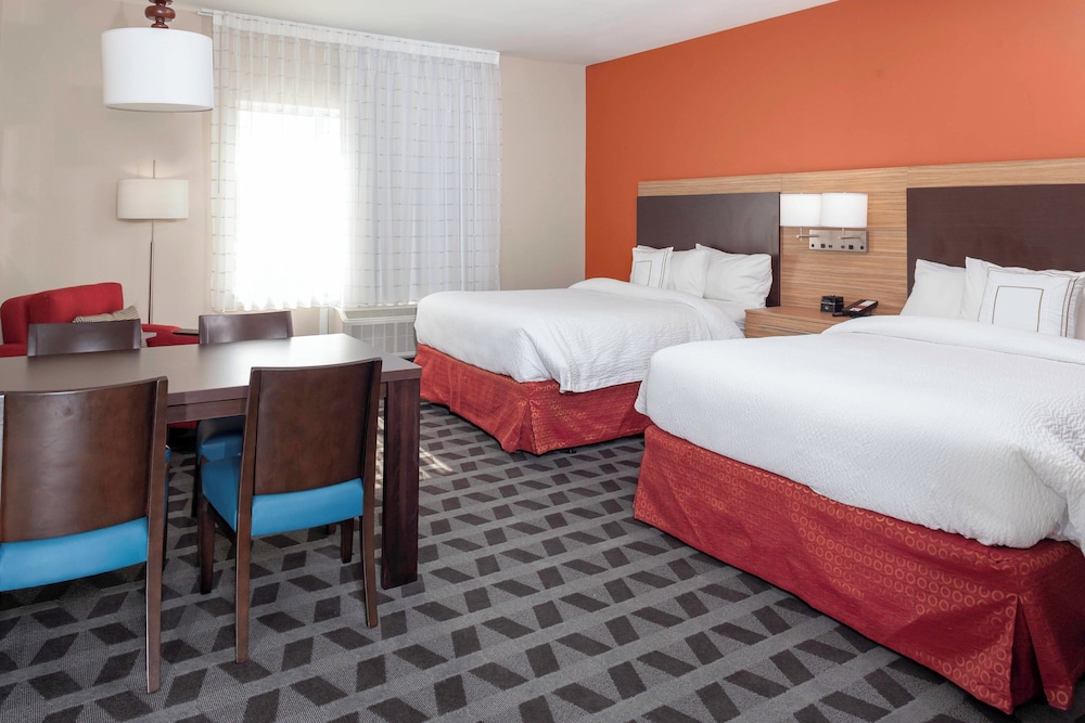 TownePlace Suites by Marriott San Antonio Westover Hills - photo 4