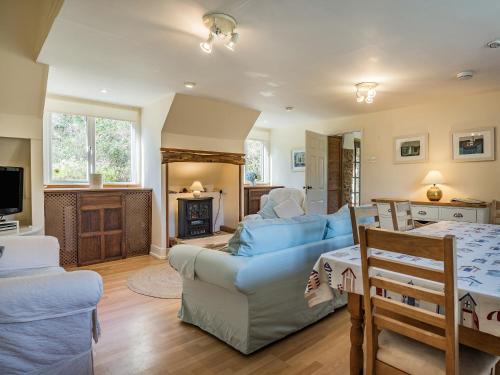 Clock Cottage — 4-Star Luxury Hotel in Sidmouth, United Kingdom