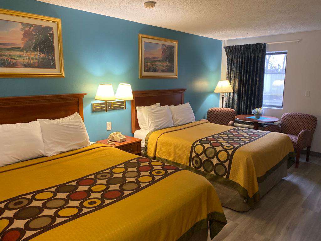 Americas Best Value Inn West Frankfort - photo 21