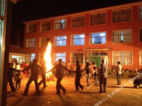 Fengning biaomai herdsman Inn in Dage, People's Republic of China