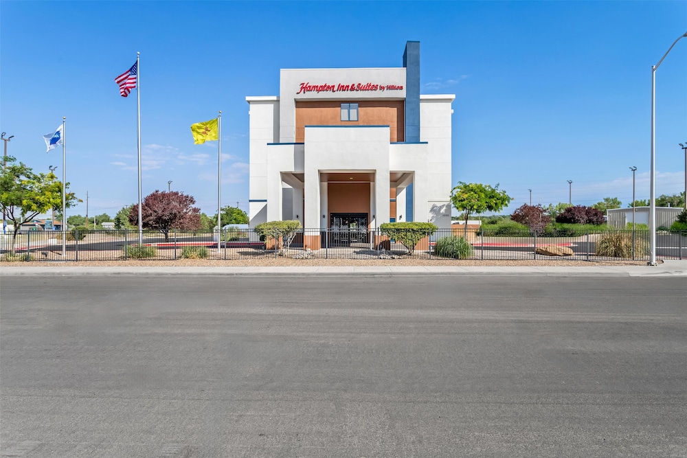 Hampton Inn & Suites Farmington - photo 34