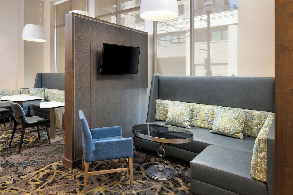 Residence Inn Ann Arbor Downtown - photo 2