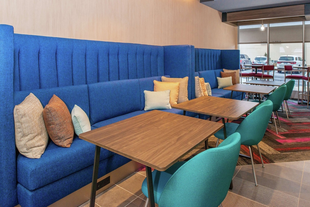 Tru by Hilton Elkhart IN - photo 4