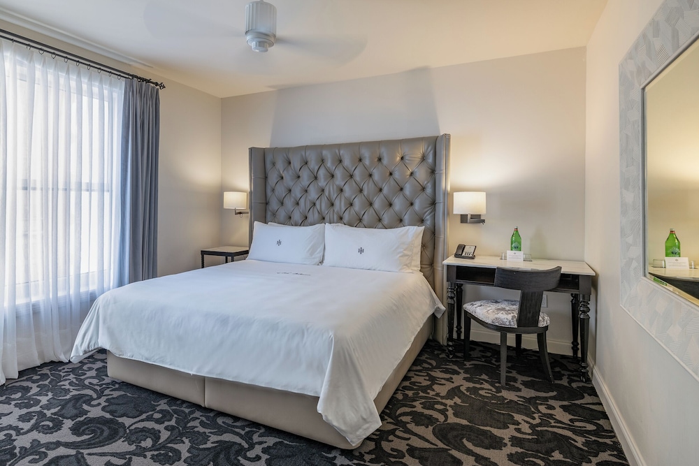 International House Hotel - photo 42