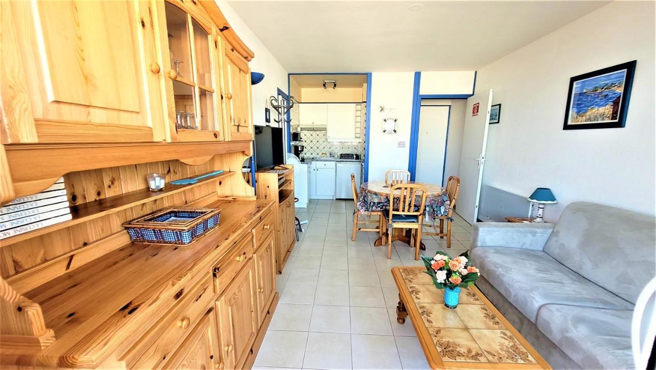 La Cionara Saint Hilaire de Riez Direct Plage in Saint-Hilaire-De-Riez, France