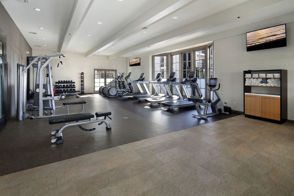 Embassy Suites by Hilton Palm Desert - photo 18