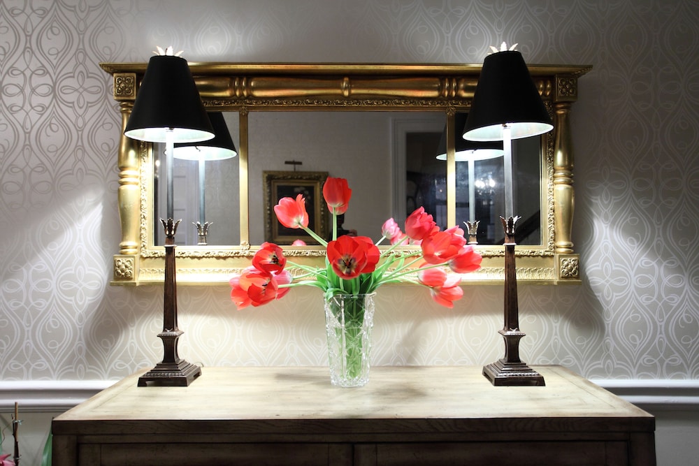 Peter Shields Inn & Restaurant - photo 2