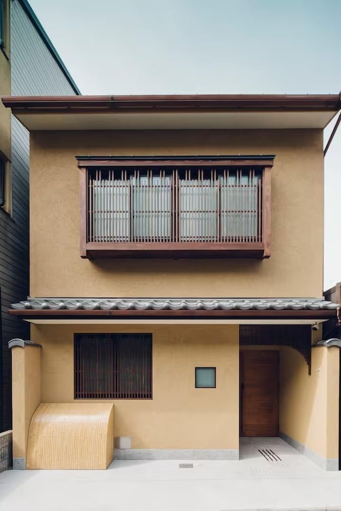 Asahi House Kyoto Dog Friendly — 4-Star Luxury Hotel in Kyoto, Japan