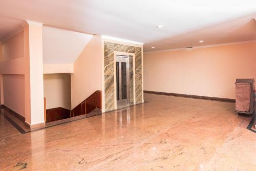 Kallada Golden Hotel in Trichur, India