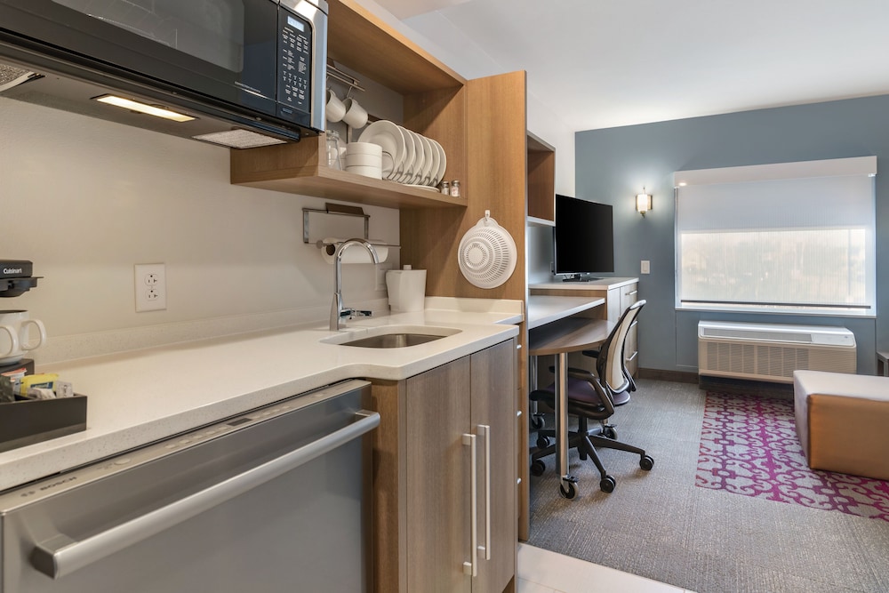 Home2 Suites by Hilton Bangor - photo 13