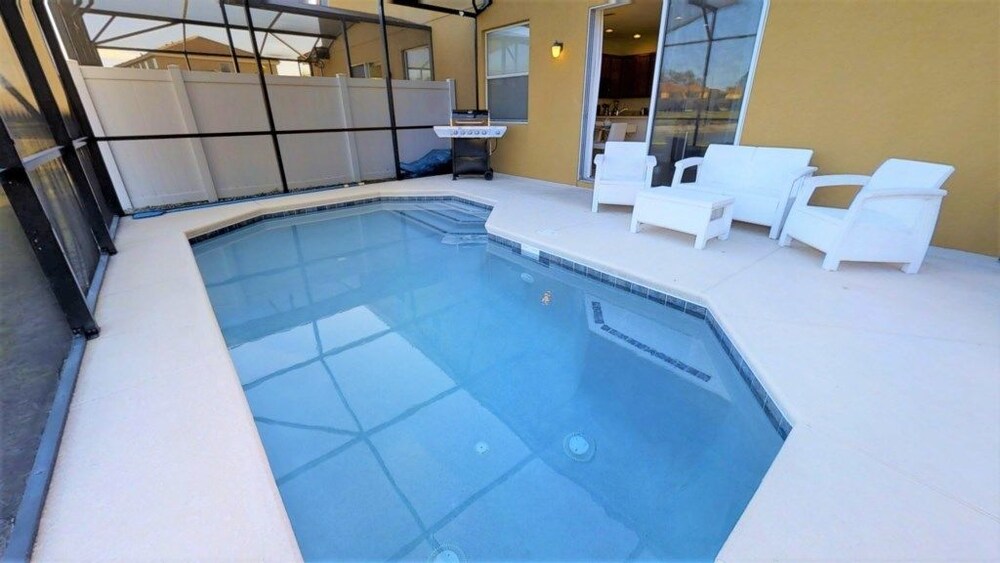 Bella Vida Resort 541 Four Bedroom Villa with Private Pool - photo 17