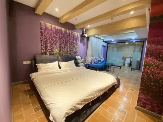 Cangzhou Water and Mofang Wentang Bathing Theme Hotel - last minute hotel in Xinzhou