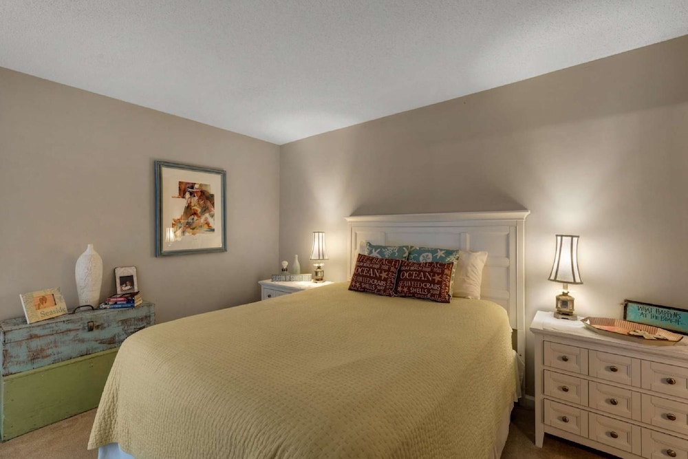 Edgewater Beach Resort Tower 3 2 Bedroom Apartment - photo 3