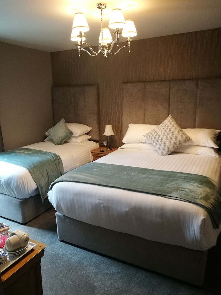 Boyles Coach House 11220176 — Crumlin