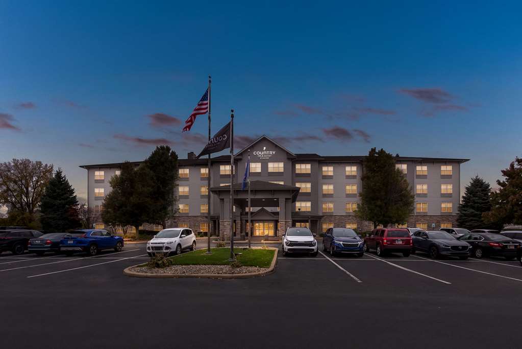 Country Inn & Suites by Radisson Portage IN - photo 7