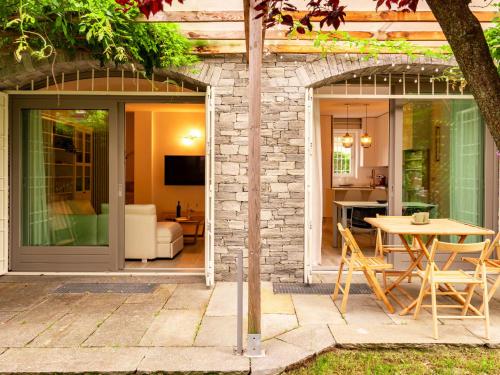 Holiday Home Luxury House by Interhome — 4-Star Luxury Hotel in Colico Piano, Italy