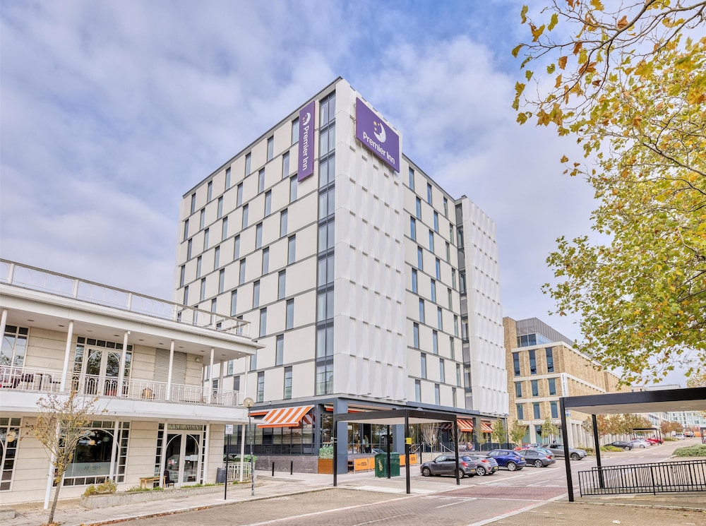 Premier Inn Milton Keynes Central Hotel in Milton Keynes, United Kingdom