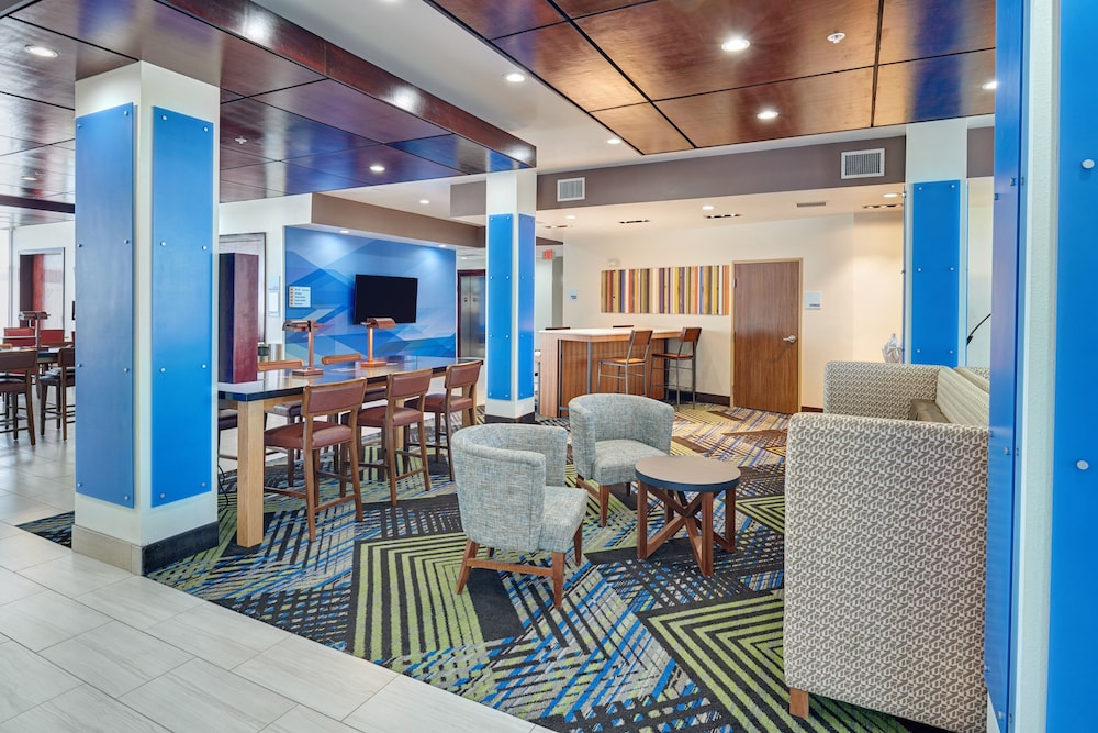 Holiday Inn Express El Paso Sunland Park Area - photo 22