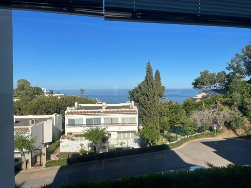 Precioso Estudio En Zona Residencial Rancho Miraflores — Mijas