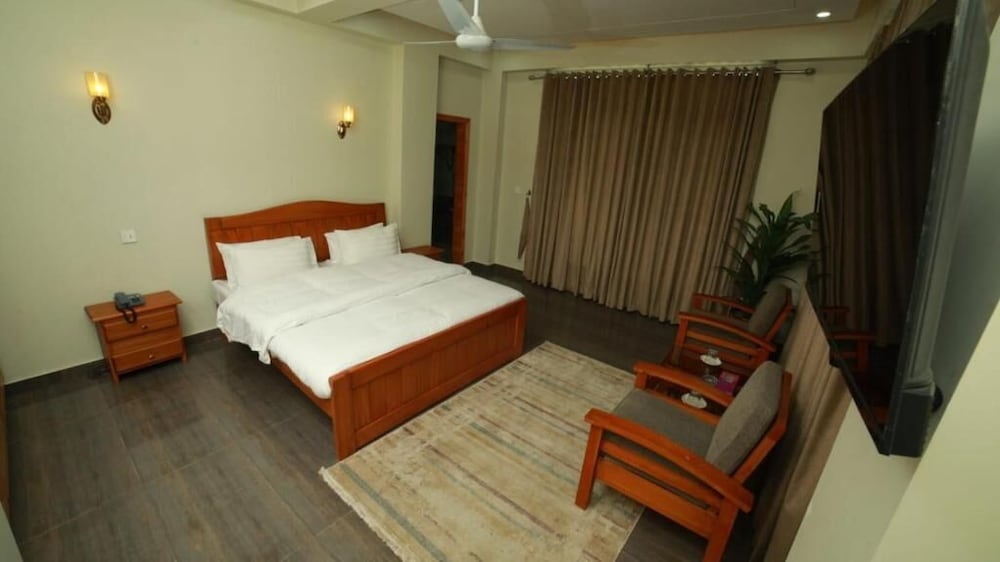 Vandi Hotel in Unknown City, Pakistan