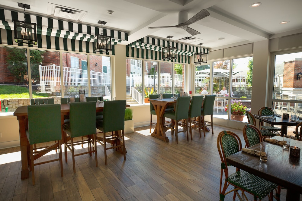 Ohio University Inn & Conference Center - photo 19