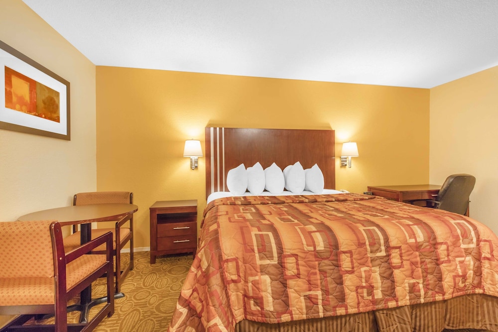 Motel 6 Little Rock AR Airport - photo 13