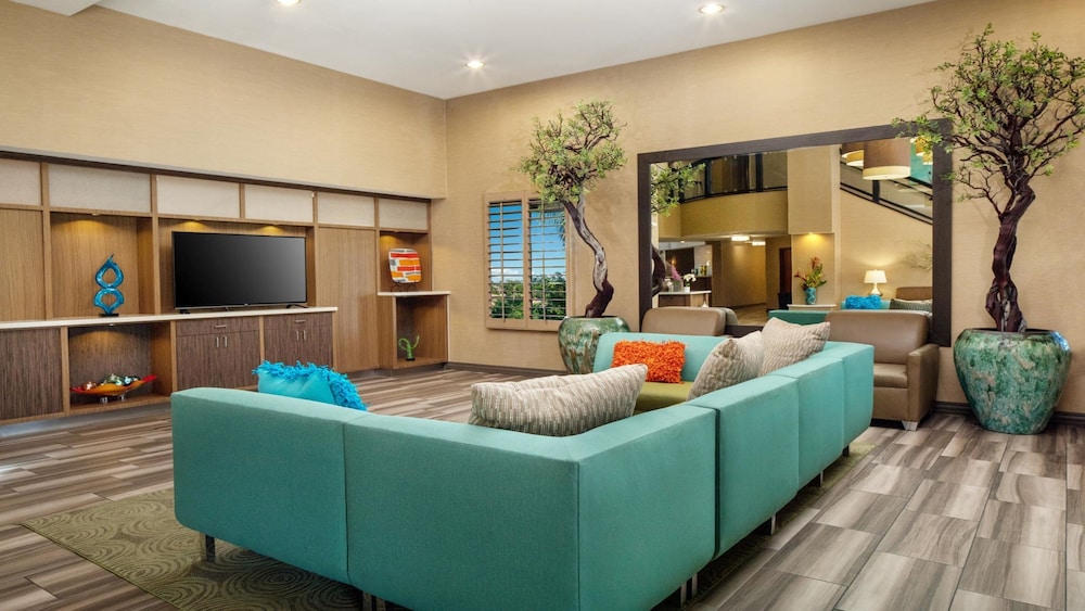 Holiday Inn Phoenix Chandler by IHG - photo 104