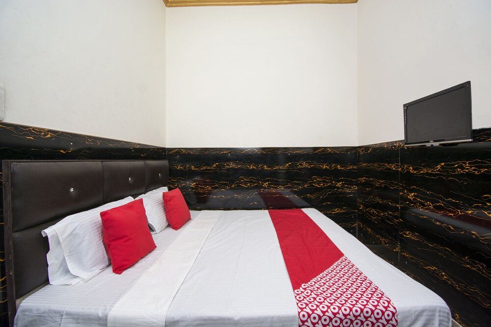 Oyo 43606 Darshan Guest House