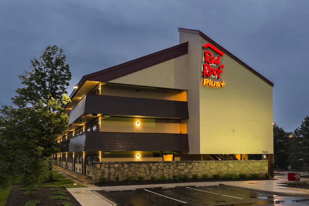Red Roof Inn PLUS Chicago Willowbrook - photo 34