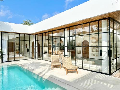 Two bedroom Luxury Villas — 4-Star Luxury Hotel in Pecatu, Indonesia