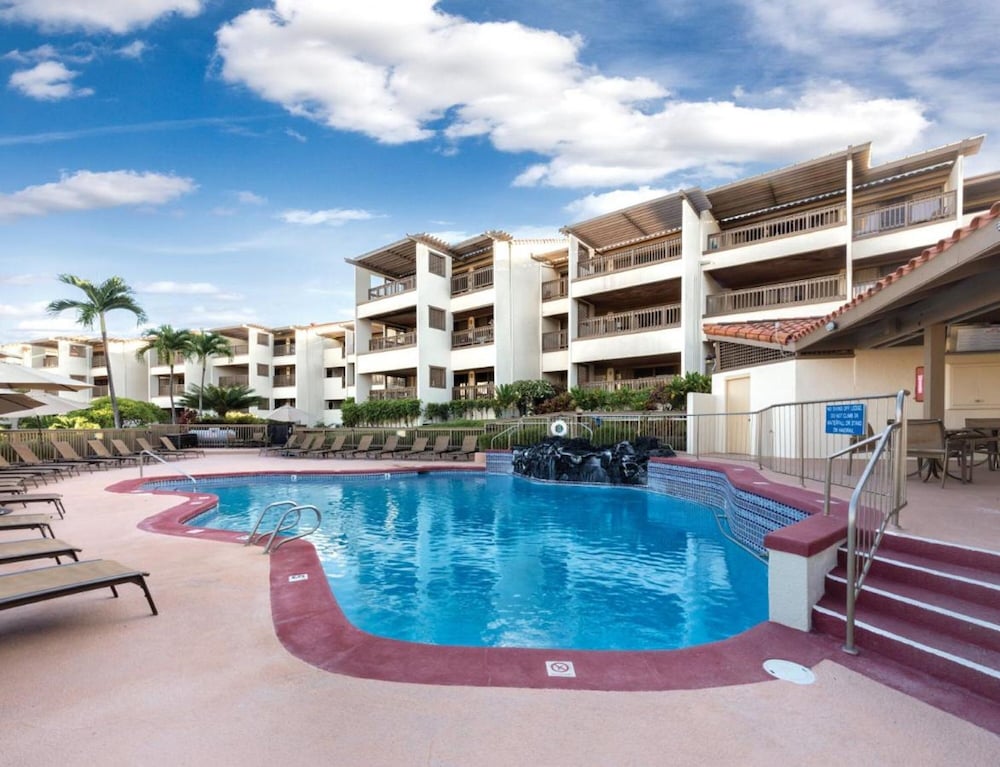 Kona Coast Resort by VRHost - photo 28