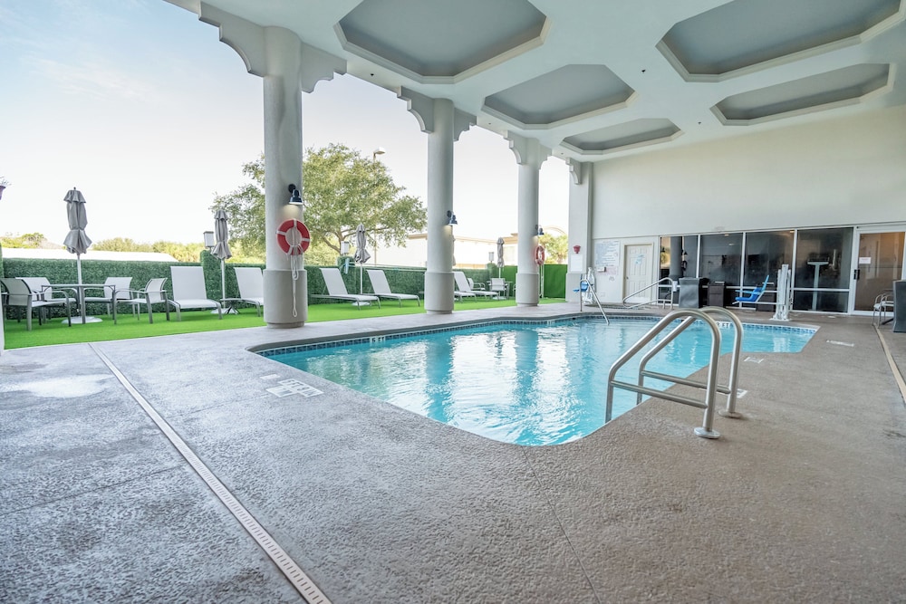 Holiday Inn Express Hotels & Suites Cocoa Beach by IHG - photo 22
