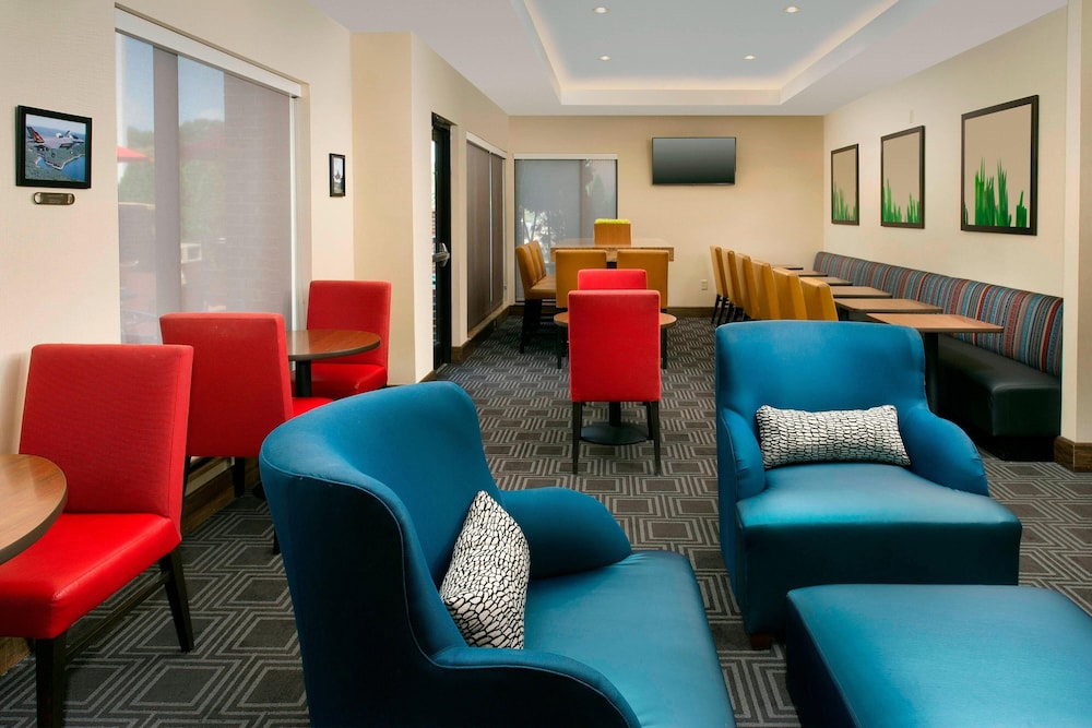 TownePlace Suites by Marriott Lexington Park Patuxent River Naval Air Station - photo 4