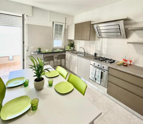 Residenza La Ginestra Posto Vecchio — 4-Star Luxury Hotel in Acquarica Del Capo, Italy