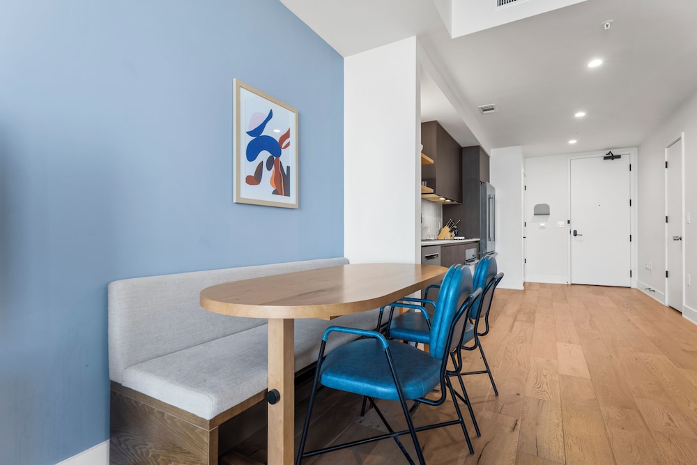 Austin Condo Hotel - photo 294
