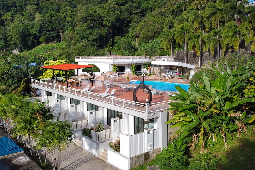 Memory Karon Resort - carbon neutral hotel in Phuket