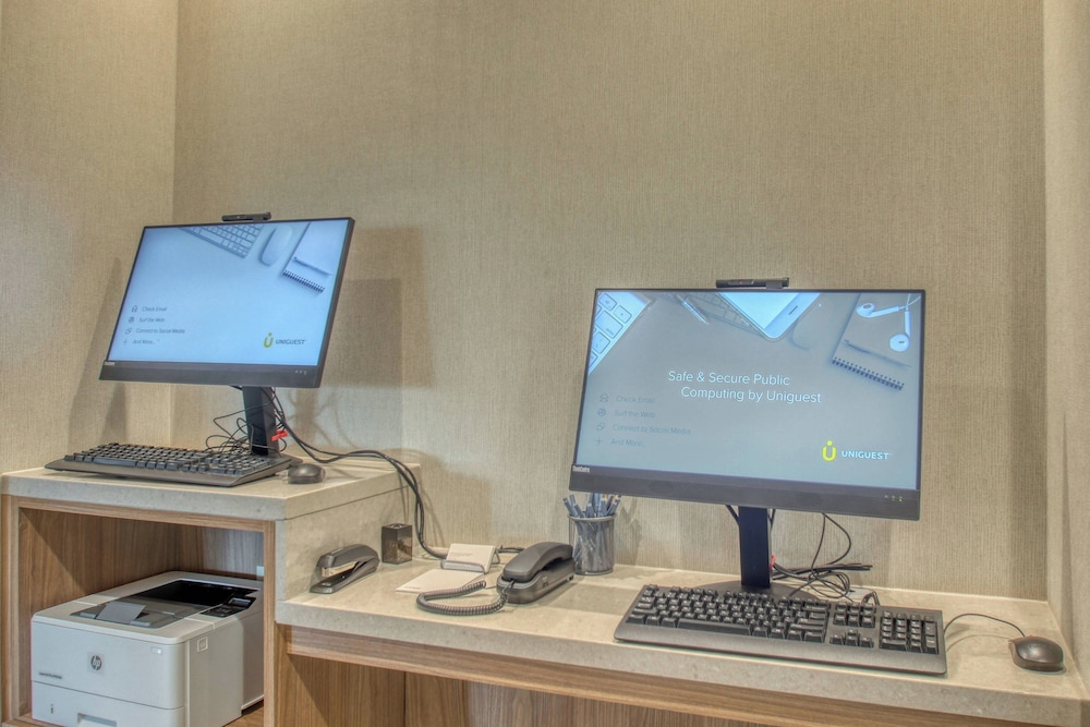 Fairfield Inn & Suites by Marriott Appleton - photo 22