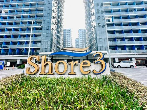 Scandi Style & Organic condo Shore 3 MOA — 4-Star Luxury Hotel in Manila, Philippines