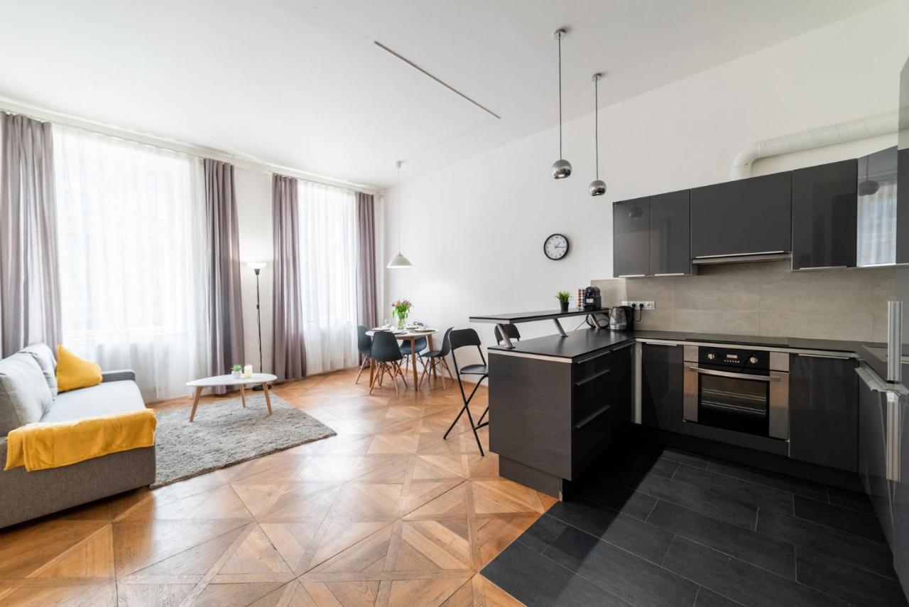 Exclusive apartment near Kafka's head — 4-Star Luxury Hotel in Prague, Czech Republic
