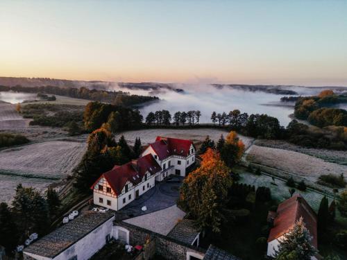 Agroturystyka Kaczor nad jeziorem in Unknown City, Poland