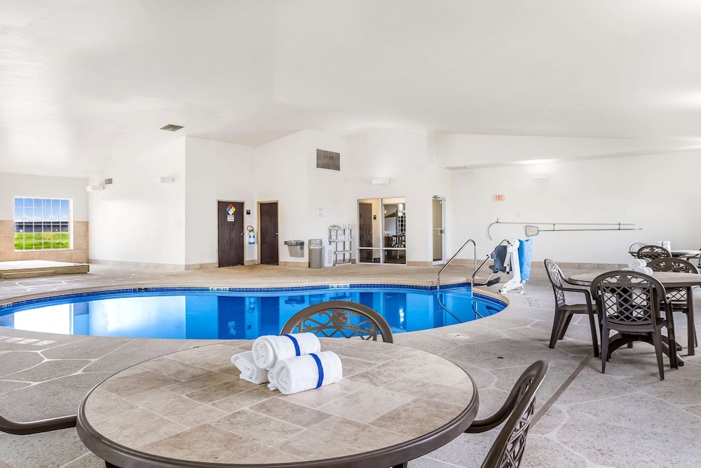 Sleep Inn North Liberty - photo 46
