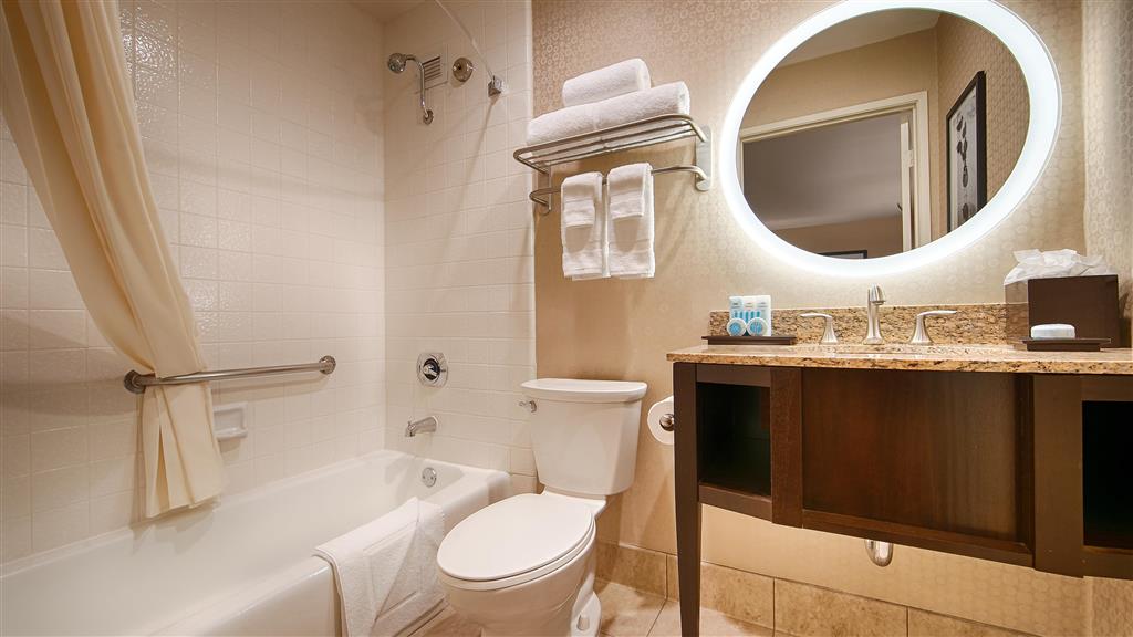 Best Western Plus Suites Hotel Coronado Island - photo 22