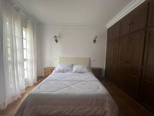 La casita del Cabaña in Setenil De Las Bodegas, Spain