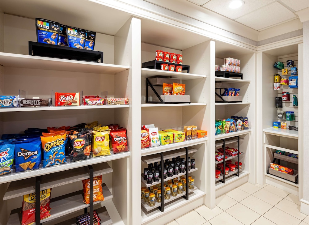 Homewood Suites by Hilton Gainesville - photo 38