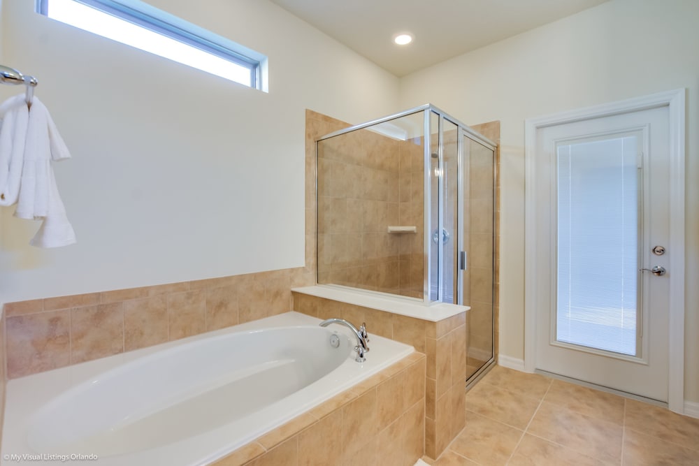 H8875 Ultimate Brand new 8bedroom 6bathroom Resort - photo 55