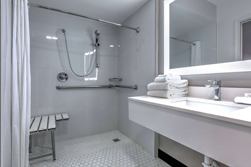 La Quinta Inn by Wyndham Dallas Uptown - photo 50