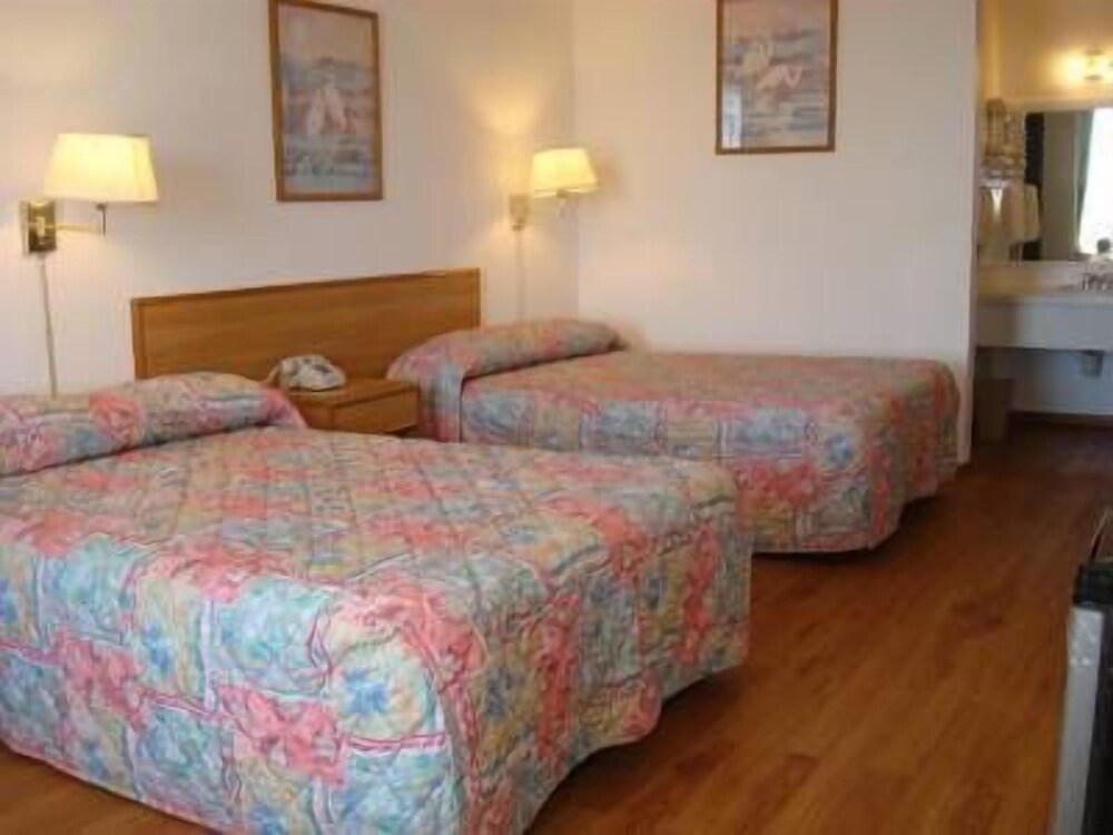 West Texas Inn & Suites with Kitchenette - photo 10