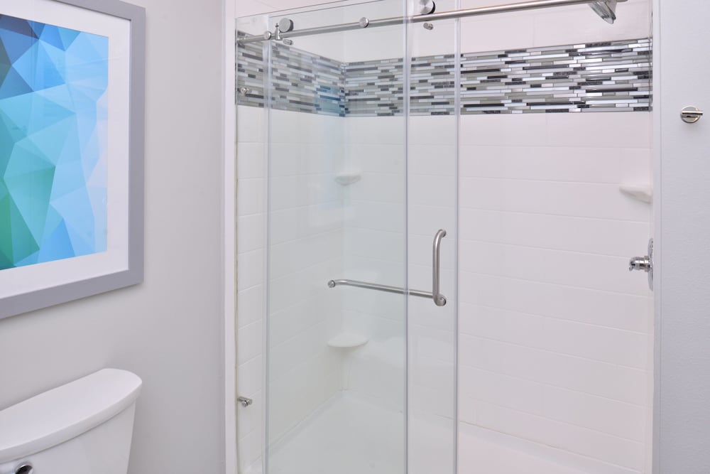 Holiday Inn Express & Suites Houston E Pasadena by IHG - photo 17