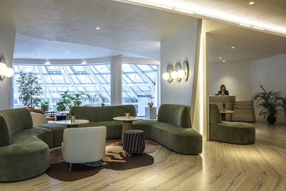 Maison Sofia Hotel — 5-Star Luxury Hotel in Sofia, Bulgaria