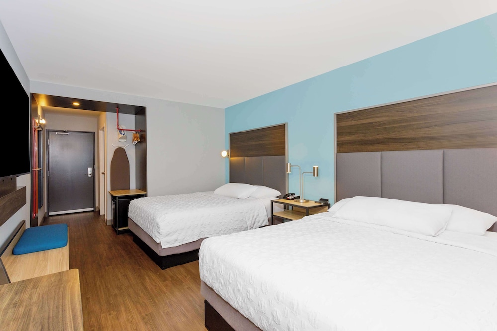 Tru by Hilton Panama City Beach - photo 20